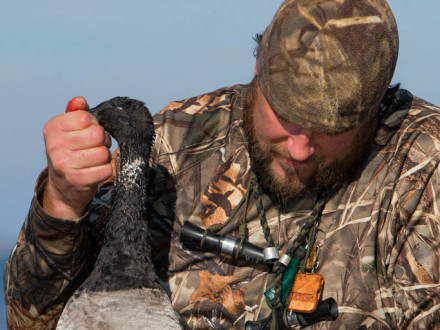 El local 13's Long toma fotos con honores