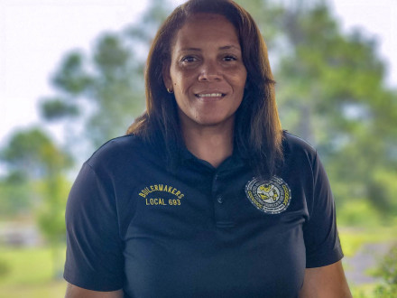 Latasha Dixon, secretaria de actas y coordinadora de aprendices del L-693