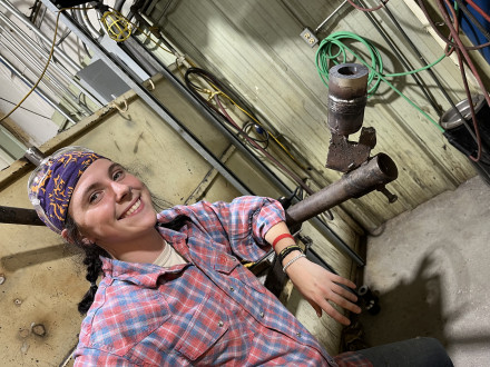La genuina pasión por su trabajo como Boilermaker se refleja en la ética laboral y la determinación de Gregory.