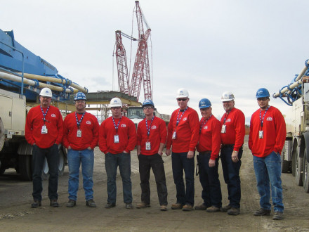 Left to right, CB&I’s Duane Inman; L-242 members Jesse Todhunter, Scott Covington, and Dan Anderson; CB&I’s Lewis May; and L-242 members Joe Vander Meersch, David Derbyshire, and Luka Bender.