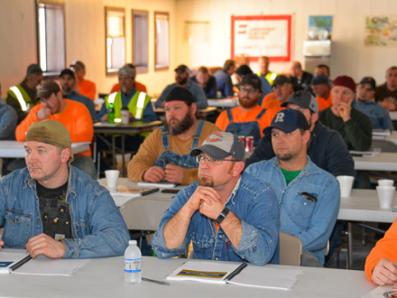 L-374 members listen to a presentation by MOST instructors Ray Parrot and Jim Porter.
