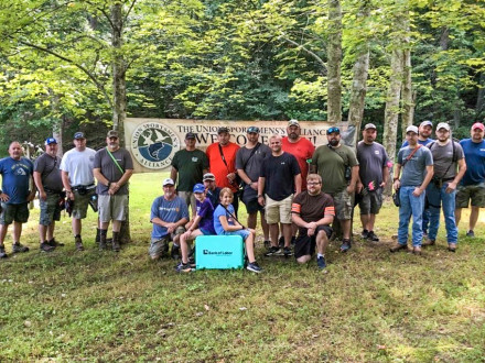 Those attending L-105’s annual Archery Shoot are:standing from l.to r., pipefitter Jimmy Binon; Mike Knipp, L-105; Evan Knipp; James Johnson, L-105; Ryan Tussey, L-40; Marc Dingee, L-40; Kegan Tussey, L-40; Connor Robinson; Darrell Mitchell, L-105; Allan Duff, L-105; Zack Hardin; Ben Fannin; Dylan Campbell, L-105; Nathan Bloomfield and Rick Campbell, L-105. Kneeling from l.to r., Glen Bellew, L-105; Grady Shelton, L-105; and Pat Horner, L-105. Front row from l. to r. Kimberlie Horner and Chloe Horner.