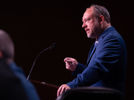 International President Timothy Simmons addresses participants.