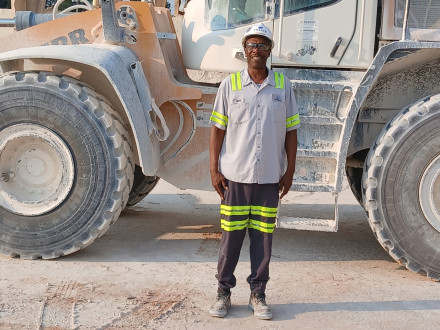 Boilermaker Darryl Brookins, who works at Imerys, knows a Trojan Battery worker who was fed up with conditions at his job. Brookins helped organize Trojan Battery workers through IBB’s Organizing Our Future program.