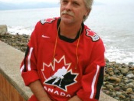 L-146 member Chris Campbell is a member of Tig Wired®, a band that plays all styles of music.