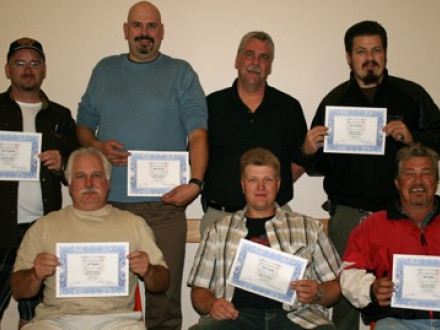 Local 359 members earn certificates for attending a steward training program Aug. 26 conducted by Intl. Rep Richard MacIntosh and L-359 Bus. Agent Ken Noga. L. to r., front row: Al Dingwall, Paul Nemeth, Bill Nelson; back row: Roy Greenshields, Peter Kvenich, Noga, and Ross Kirkpatrick.