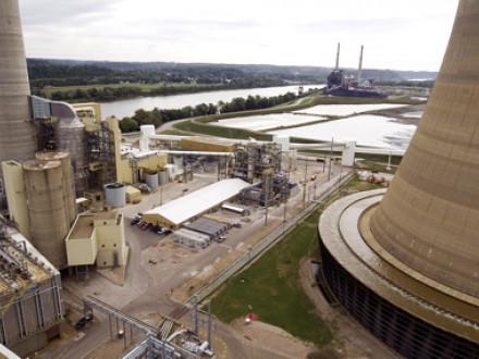 This rooftop view of AEP’s Mountaineer plant in West Virginia shows the precipitator (at far left) that removes particulate matter. At the base of the stack, is the flue gas desulphurization unit (scrubber). At right is the base of the cooling tower.  Photo courtesy American Electric Power