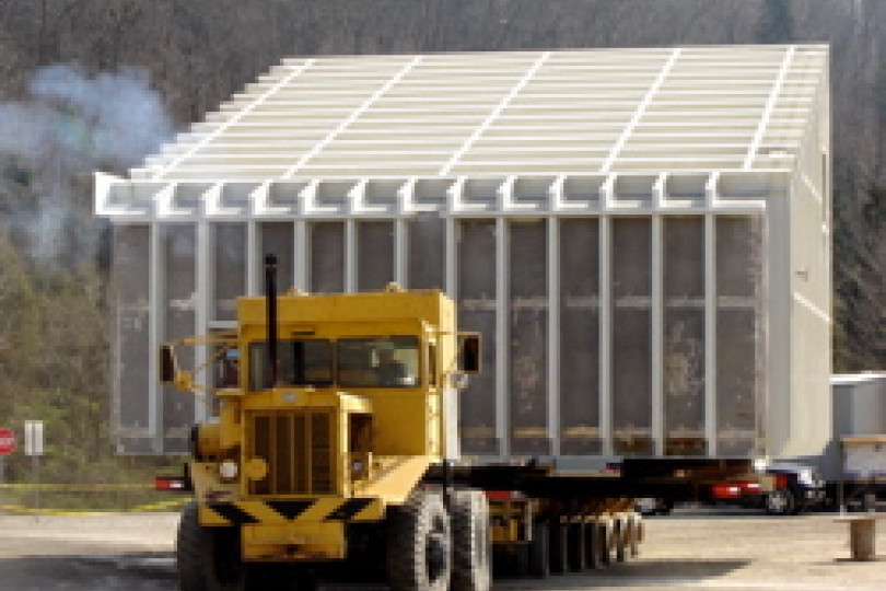 L453 erects absorber, ductwork at Knoxville power plant